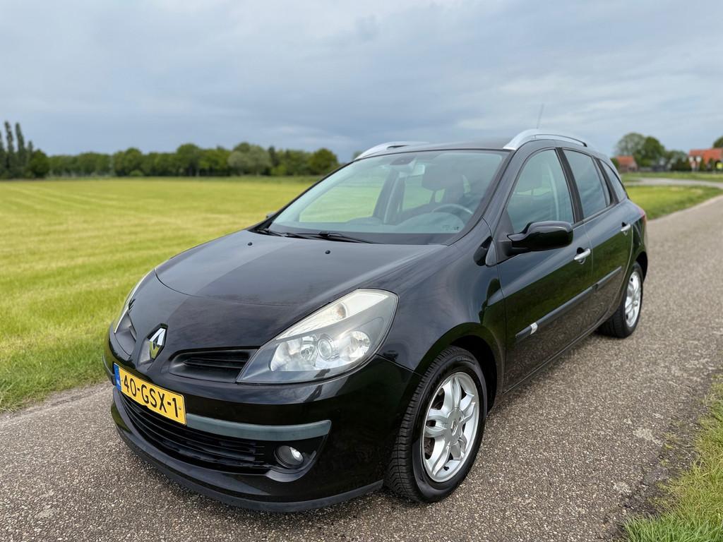 Renault Clio Estate 1.2 TCE Dynamique, Auto's, Renault, Voorwielaandrijving, Gebruikt, Zwart, 4 cilinders