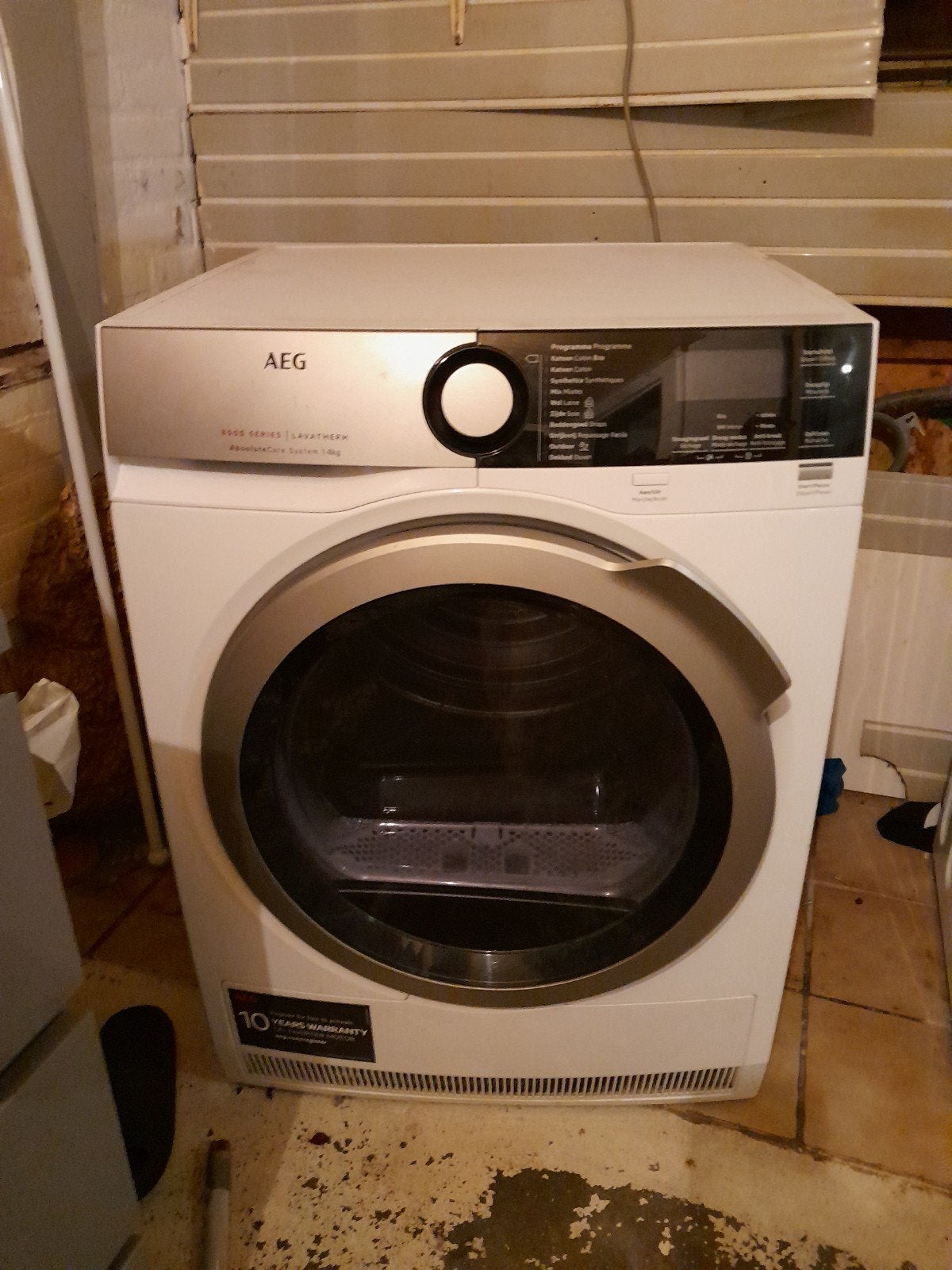 AEG Lavatherm 8000 Series droger - deur defect, Witgoed en Apparatuur, Ophalen, 8 tot 10 kg, Voorlader, Niet werkend