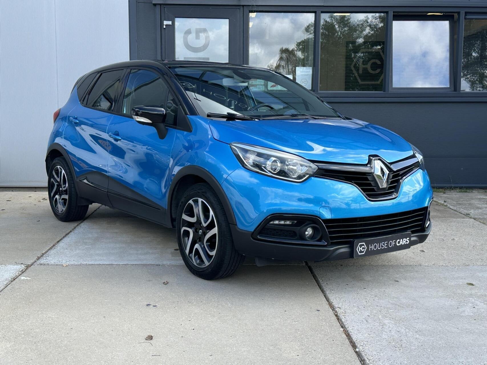 Renault Captur 0.9 TCe Dynamique Clima Cruise Navi Trekhaak, Voorwielaandrijving, Stof, Gebruikt, Zwart