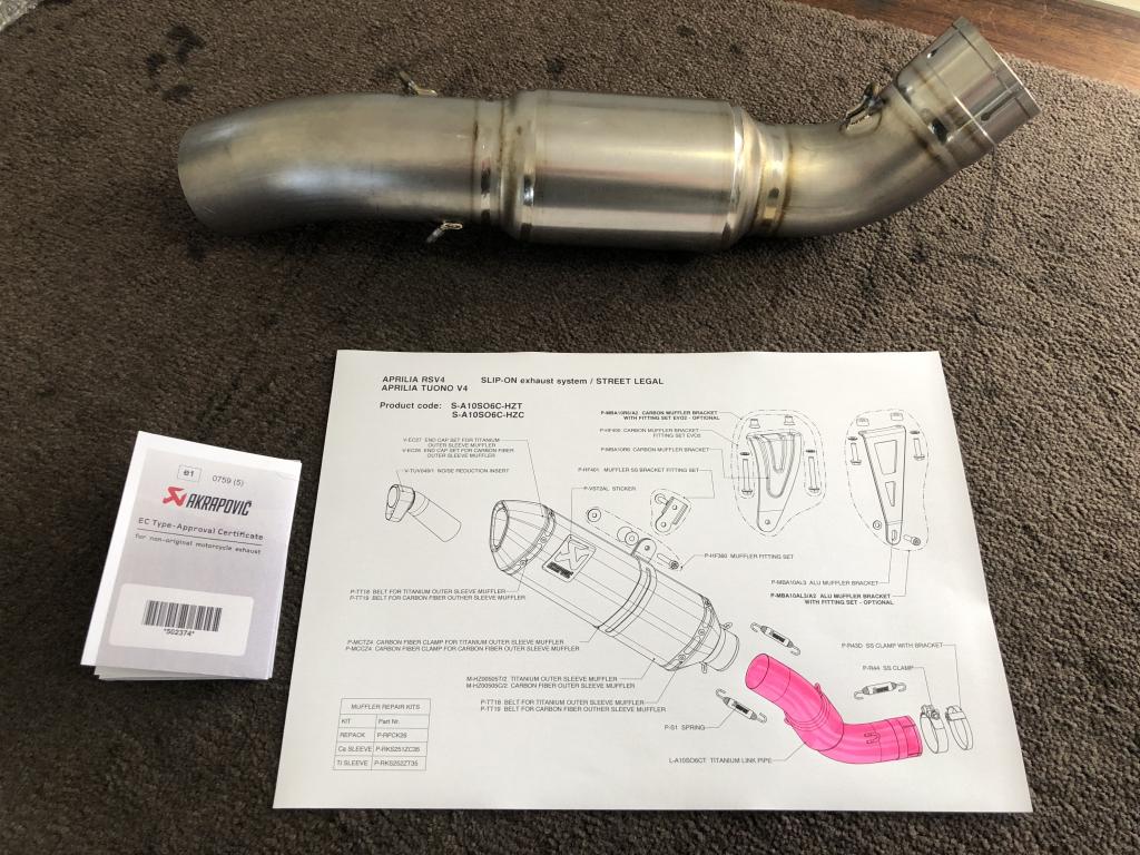 Akrapovic tit. katalysator linkpijp Aprilia RSV4 Tuono V4, Motoren, Malo Hudo 8a, Ivan?na Gorica, 1295, SI, Verzenden, Nieuw, Media@akrapovic.com