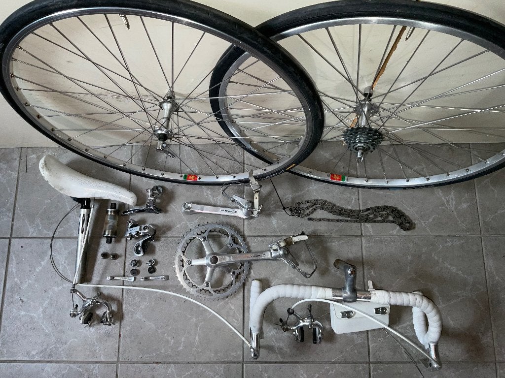 Shimano 600. Complete set . Mavic, Fietsen en Brommers, Fietsonderdelen, Ophalen, Zo goed als nieuw, Racefiets, Stuur