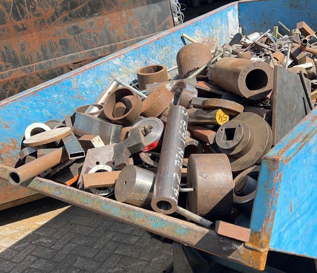 Oud ijzer en alle soorten metalen gevraagd, Doe-het-zelf en Verbouw, Metalen, Ophalen of Verzenden