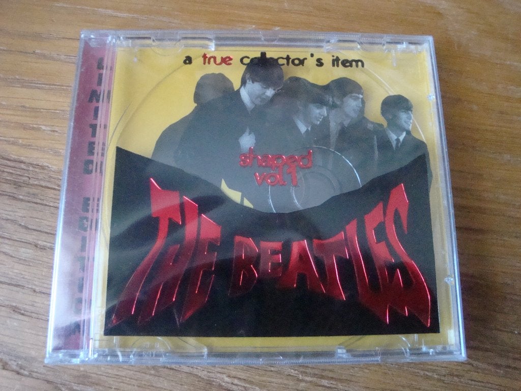 The Beatles - Shaped Vol. 1 CD (Limited Edition), Ophalen of Verzenden, Zo goed als nieuw, Poprock