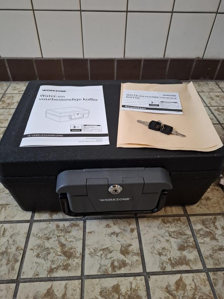 Nieuwe water en vuurbestendige koffer, Ophalen of Verzenden, Nieuw