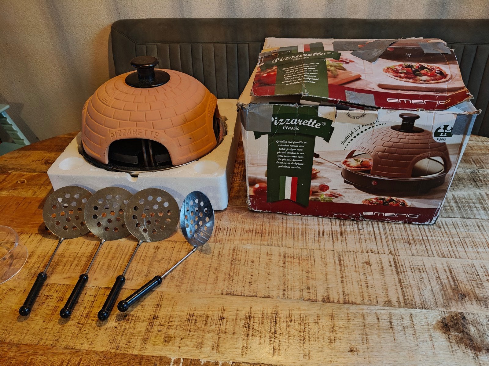 Emerio pizzaretta classic, Witgoed en Apparatuur, Gourmetstellen, Ophalen of Verzenden, 4 t/m 7 personen