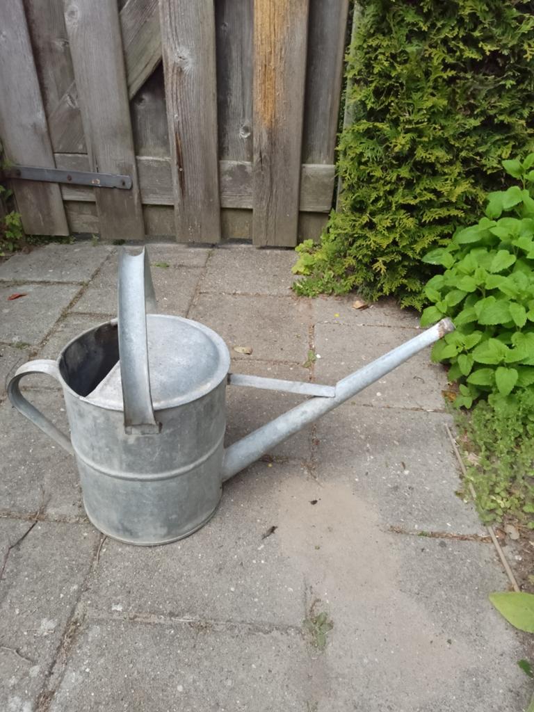 Zinken gieter, Tuin en Terras, Gieters, Ophalen, Gebruikt, Overige materialen