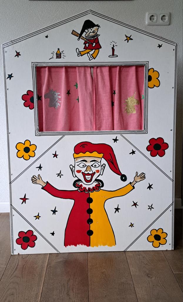 Houten poppenkast inclusief poppen, Kinderen en Baby's, Speelgoed | Overig, Ophalen, Jongen of Meisje