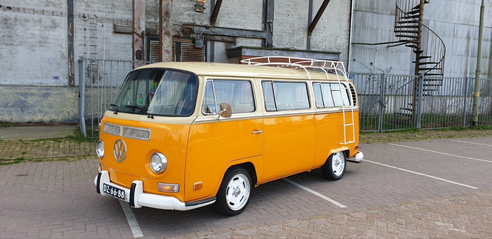 Volkswagen  t2 1970, Auto's, Volkswagen, Overige kleuren, 7 stoelen, 1251 kg, Particulier