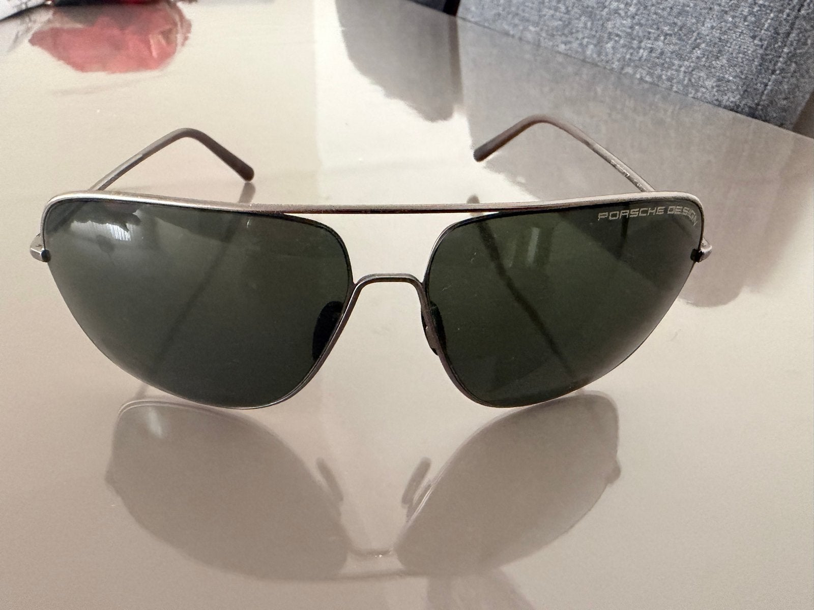 Porsche Design Zonnebril - Stijlvol en Tijdloos, Overige merken, Gebruikt, Zonnebril, Ophalen of Verzenden