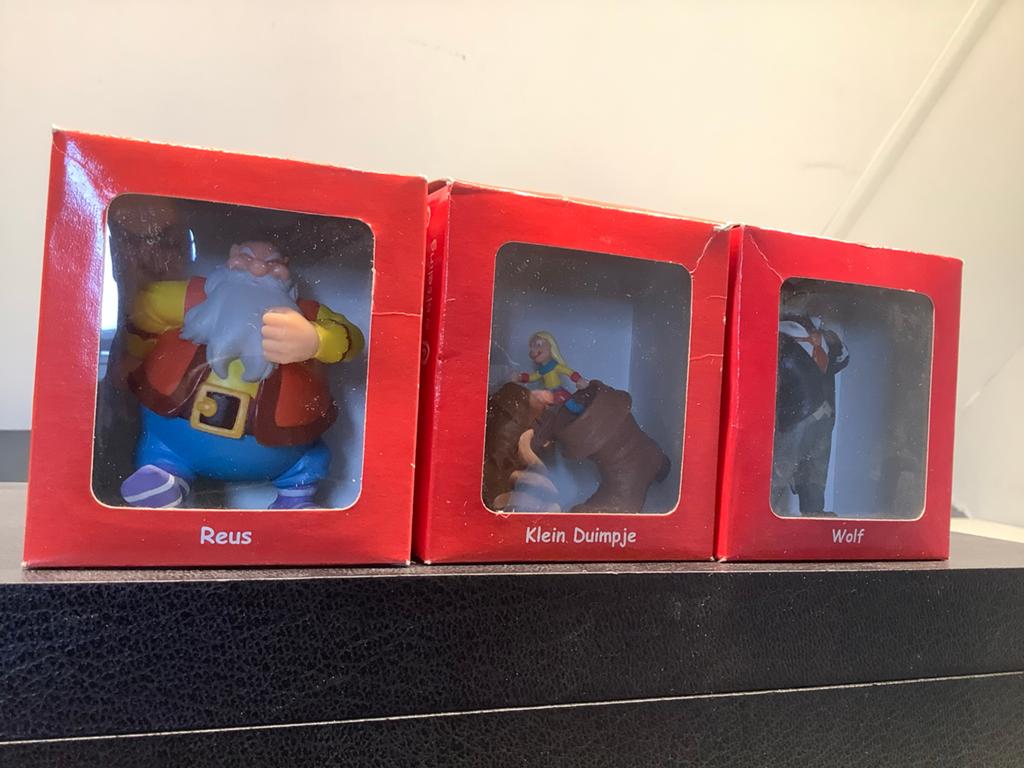 Efteling Sprookjesfiguren: Reus, Klein Duimpje, Wolf, Verzamelen, Poppetjes en Figuurtjes, Zo goed als nieuw, Ophalen of Verzenden