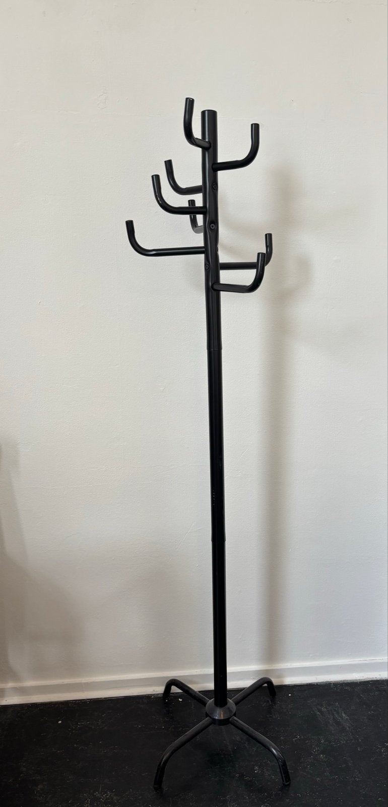 IKEA Kapstok zwart, staand, ca. 175 cm hoog, Gebruikt, Ophalen of Verzenden, Metaal, Staande kapstok