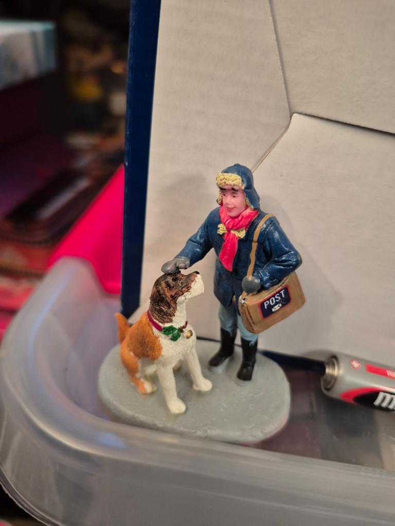 Lemax friendly fido kerstdorp sint bernard met postbode, Diversen, Ophalen of Verzenden