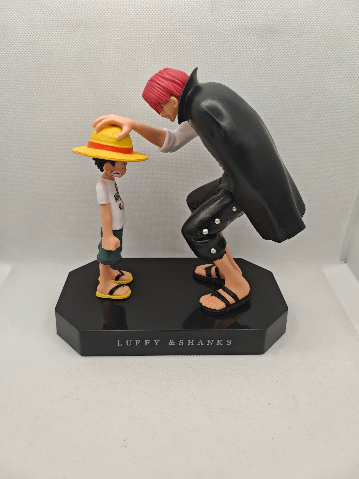 Grote luffy en Shanks one piece figuur beeld, Ophalen of Verzenden, Zo goed als nieuw