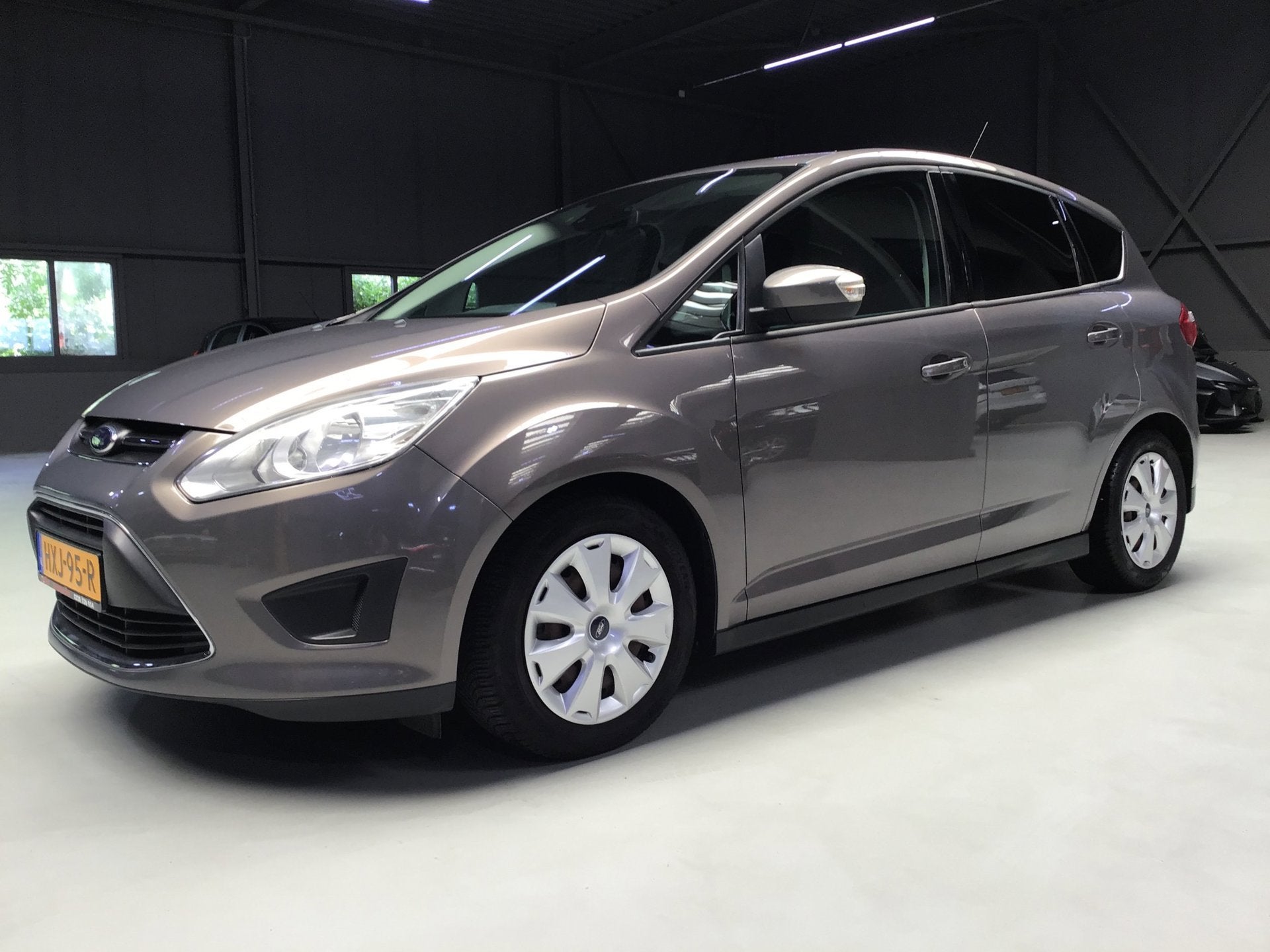 Ford C-MAX 1.0 Lease Titanium I 2e Eigen I New Apk + Kln Brt, Auto's, Ford, Voorwielaandrijving, Gebruikt, Bruin, Handgeschakeld