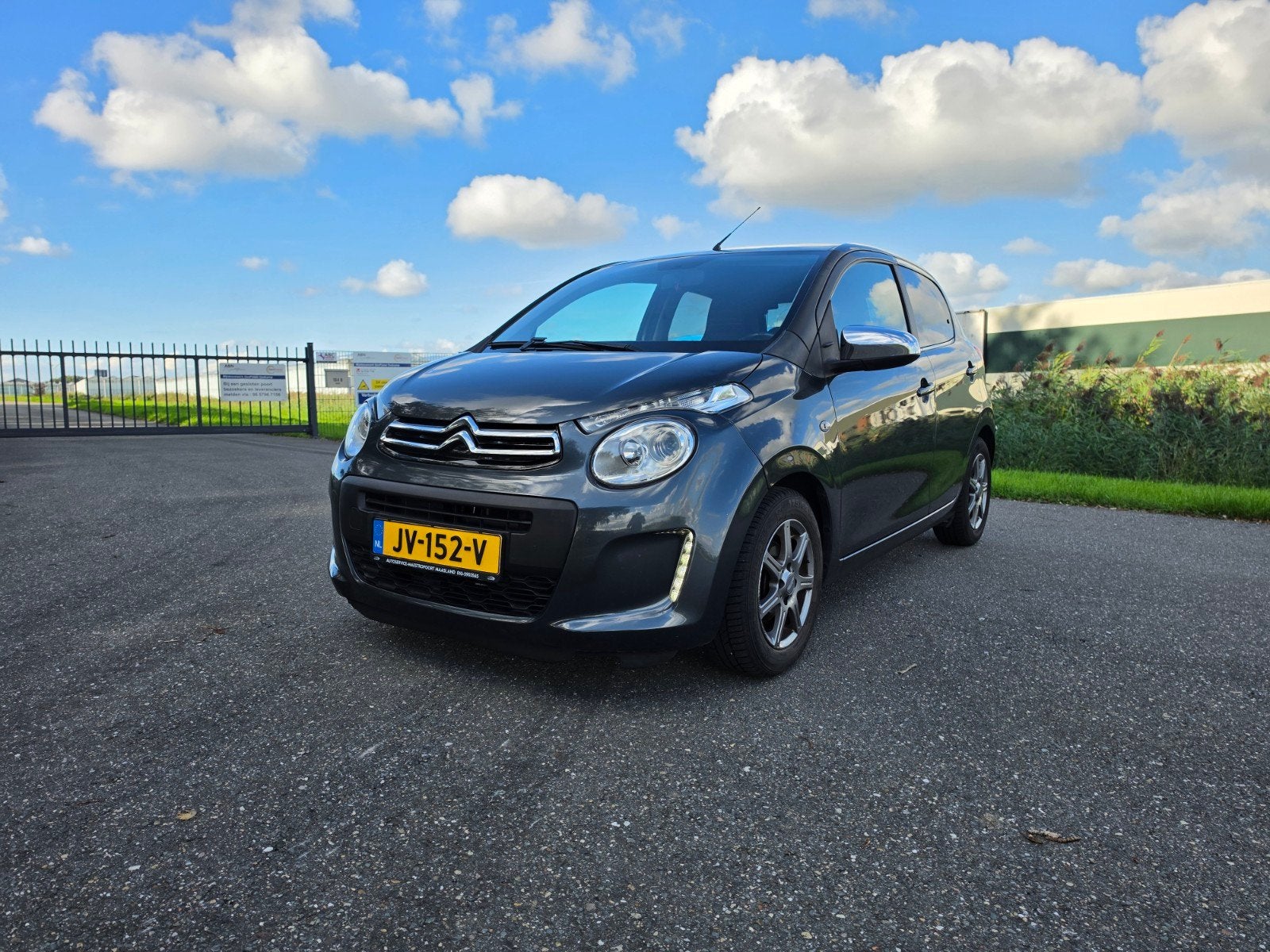 Citroën C1 1.0 VTi Airscape 68PK S&S 5D 2016 Grijs, Voorwielaandrijving, 4 stoelen, C1, Origineel Nederlands