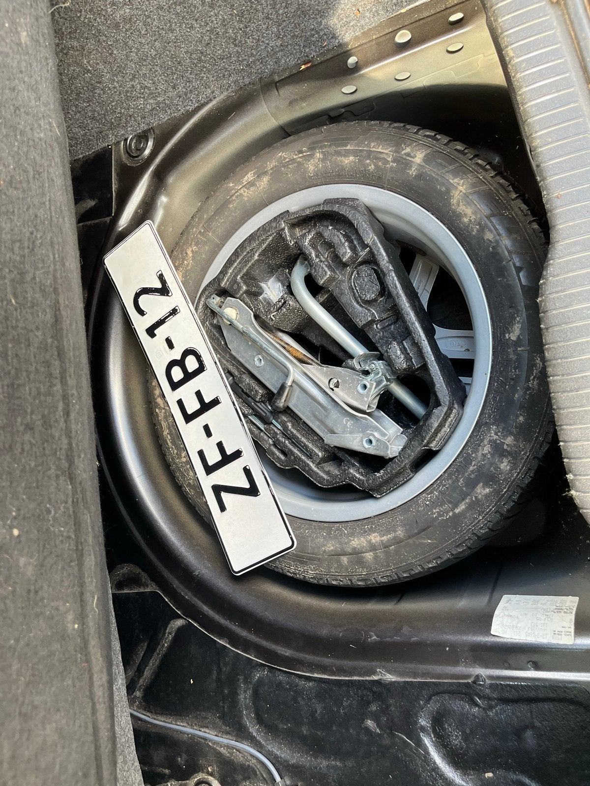 Foto 14 van Volkswagen Golf 2.3 V5 110KW AUT 1999 Zwart