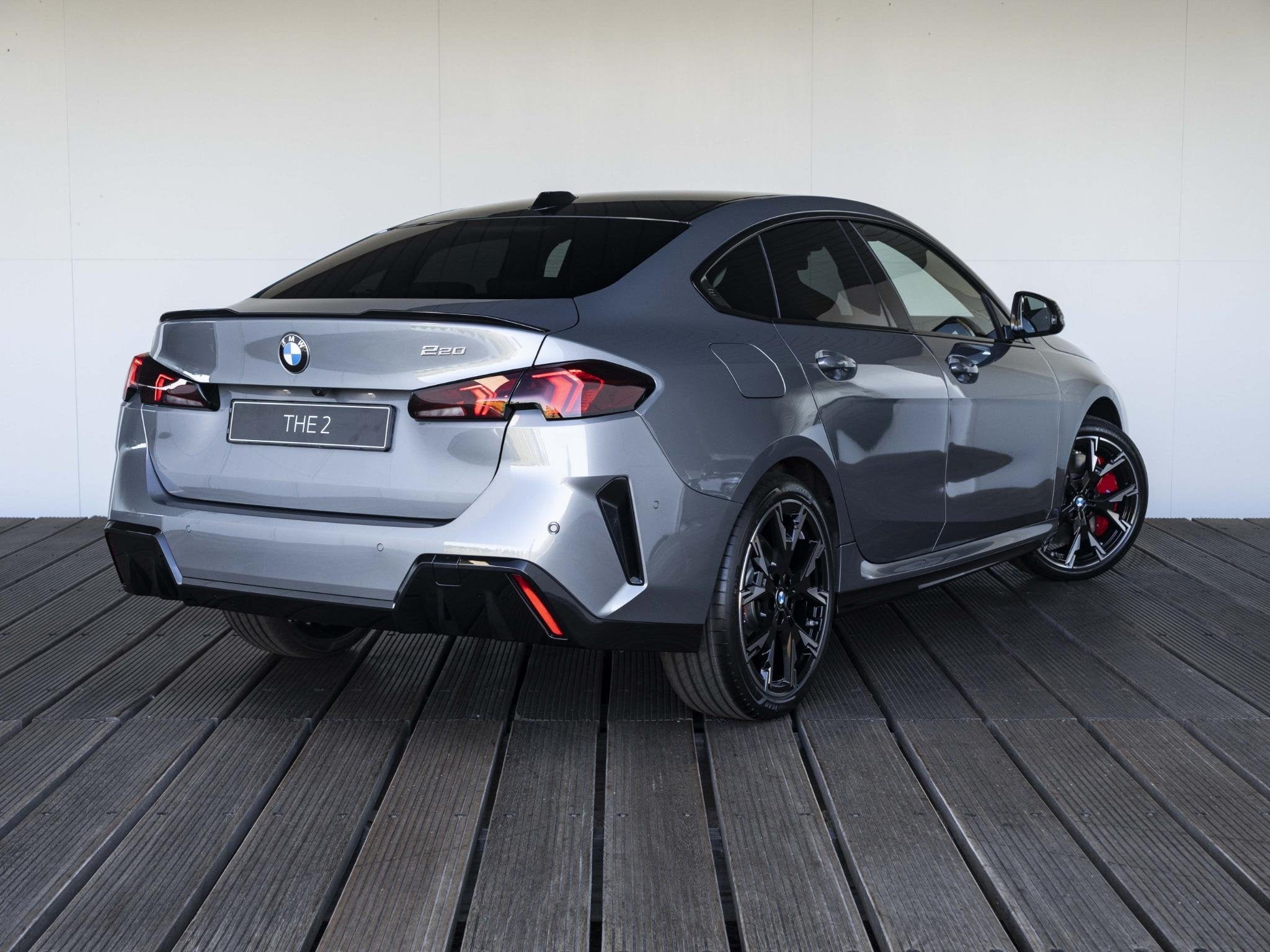 BMW 2-serie Gran Coupé 220 M Sportpakket | Premium Pack | M, Auto's, 156 pk, Verwarmde buitenspiegels, Bedrijf, 3 cilinders