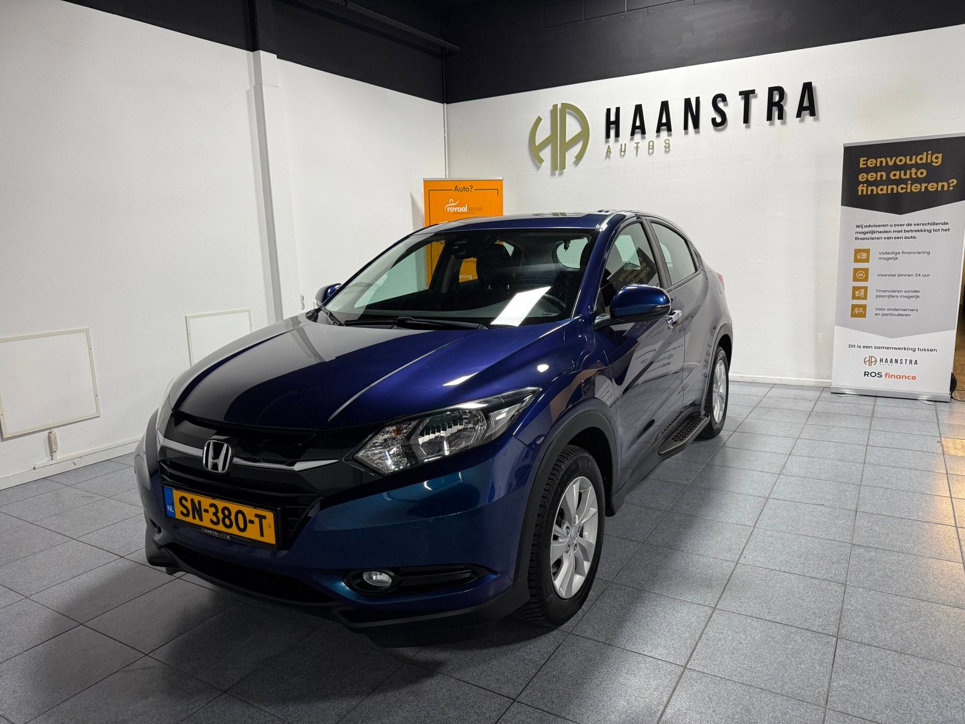 Honda HR-V 1.5 i-VTEC Elegance Autom Navigatie NL Auto! NAP, Dealer onderhouden, Stof, Blauw, Origineel Nederlands