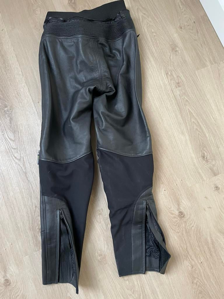 Difi motorbroek dames met kniebescherming, Motoren, Kleding | Motorkleding, Ophalen of Verzenden, Tweedehands, Dames, Broek | leer