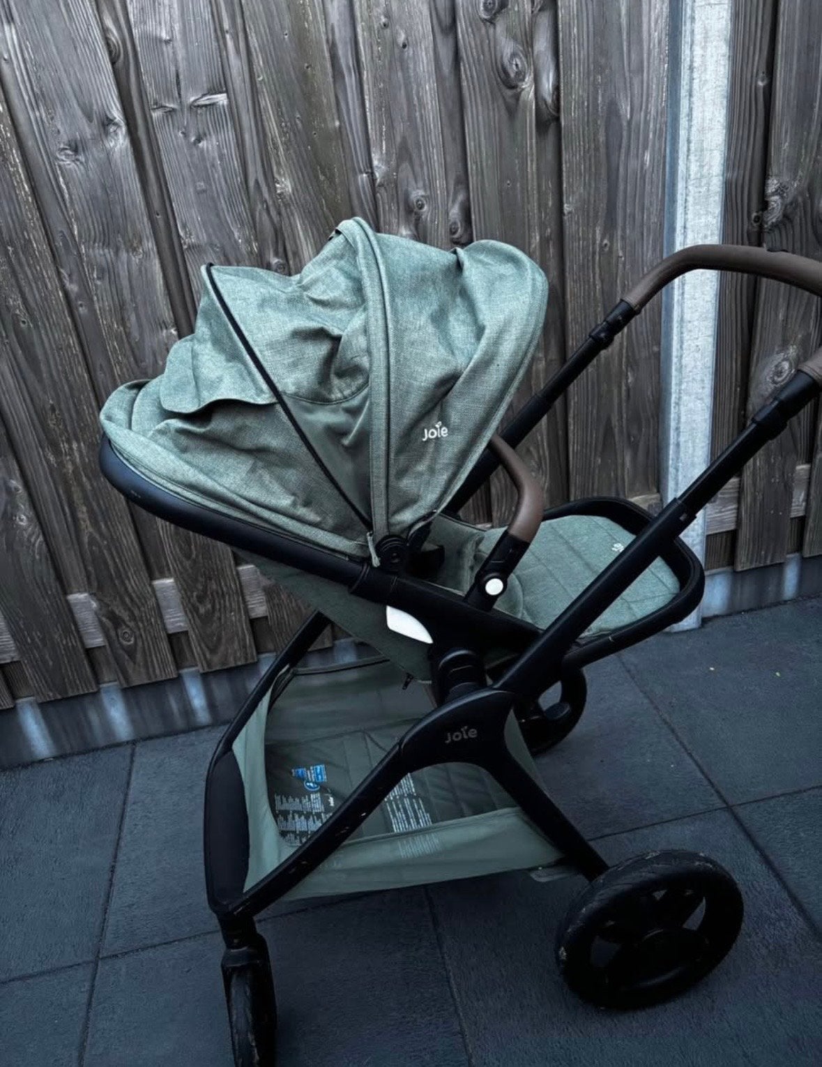 Joie Kinderwagen/Combiwagen - Zo goed als nieuw, Zo goed als nieuw, Combiwagen, Met reiswieg, Ophalen