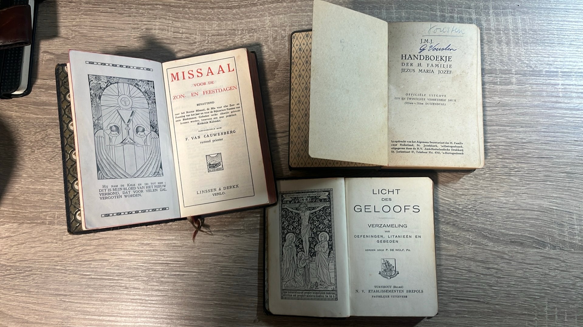 Missalen en kerkboekjes, Ophalen of Verzenden