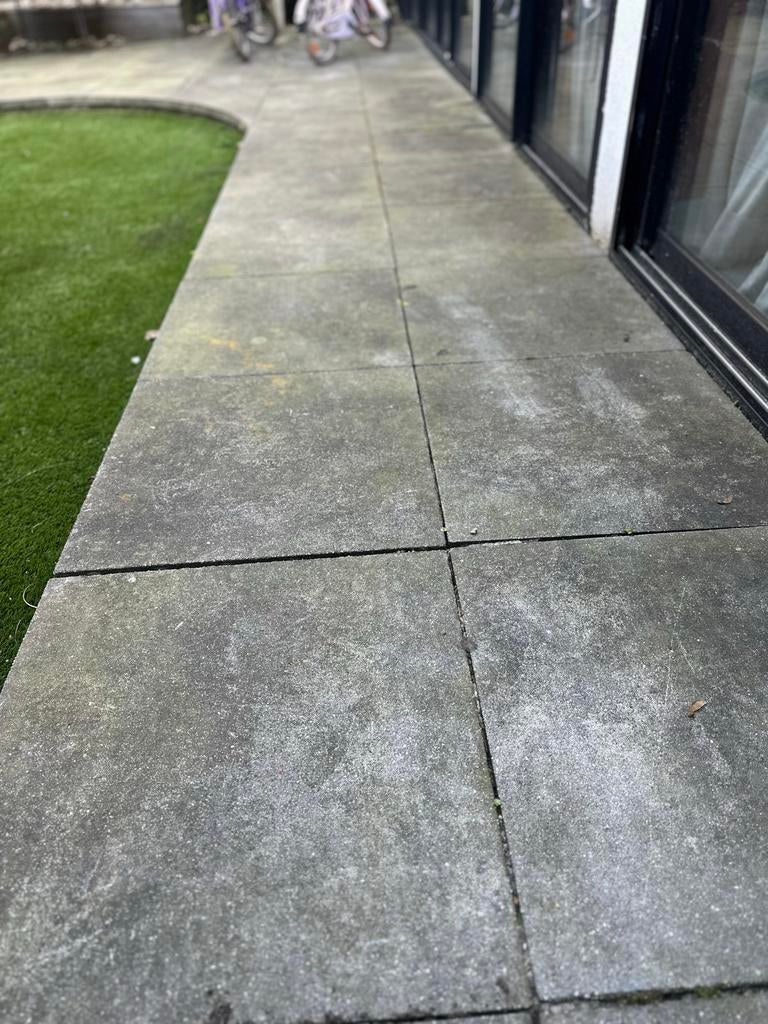 70 betonnen buitentegels 60x60x5cm, Ophalen, Zo goed als nieuw, 10 m² of meer, Beton