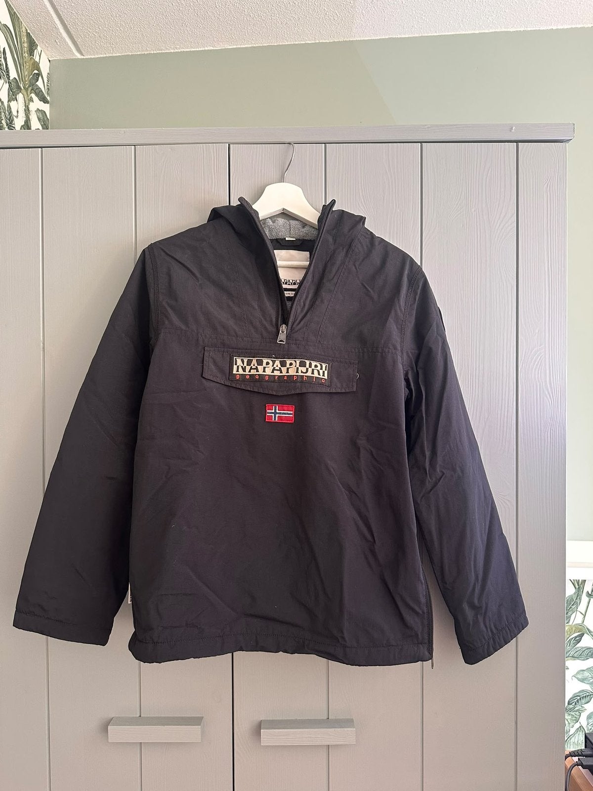 Napapijri jas, Ophalen of Verzenden, Zo goed als nieuw, Maat 34 (XS) of kleiner, Zwart