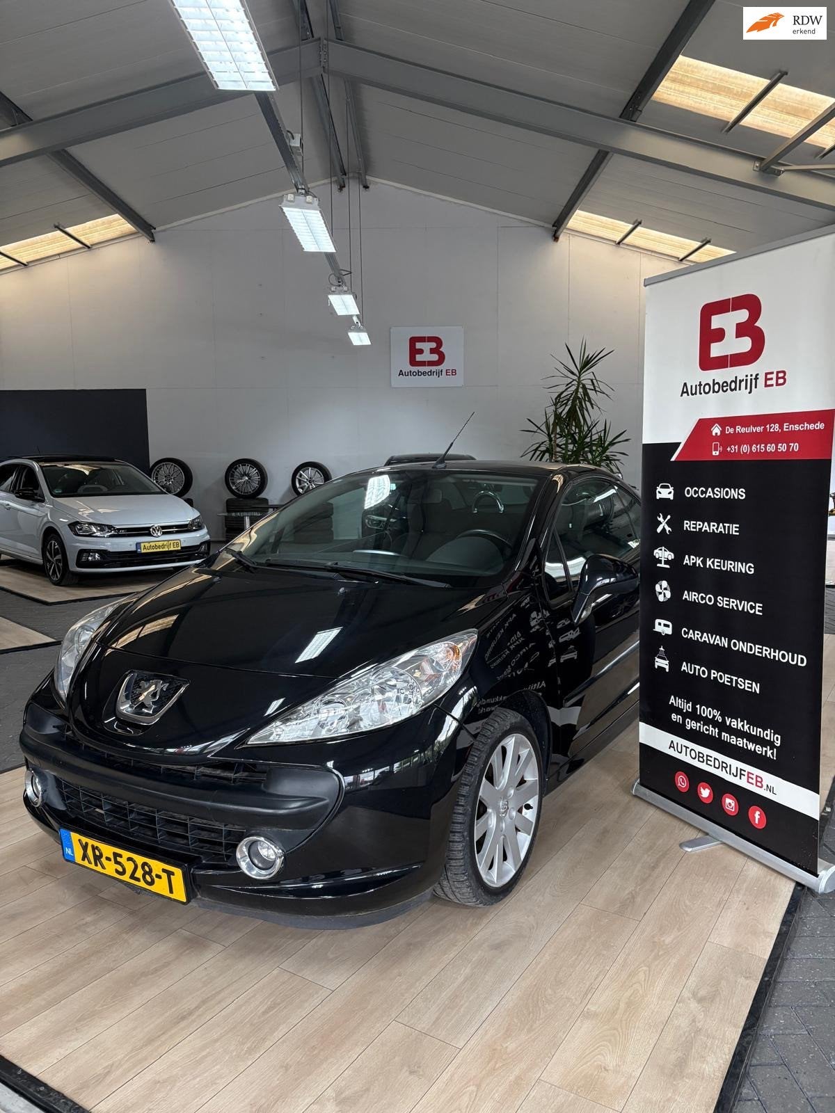 Peugeot 207 CC 1.6 VTi, Auto's, Peugeot, Voorwielaandrijving, 15 km/l, Gebruikt, 4 stoelen