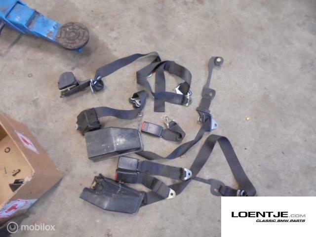 Gordel set bmw e21 323i 320 318 316, Auto-onderdelen, Interieur en Bekleding, Gebruikt, Ophalen of Verzenden, BMW, BMW