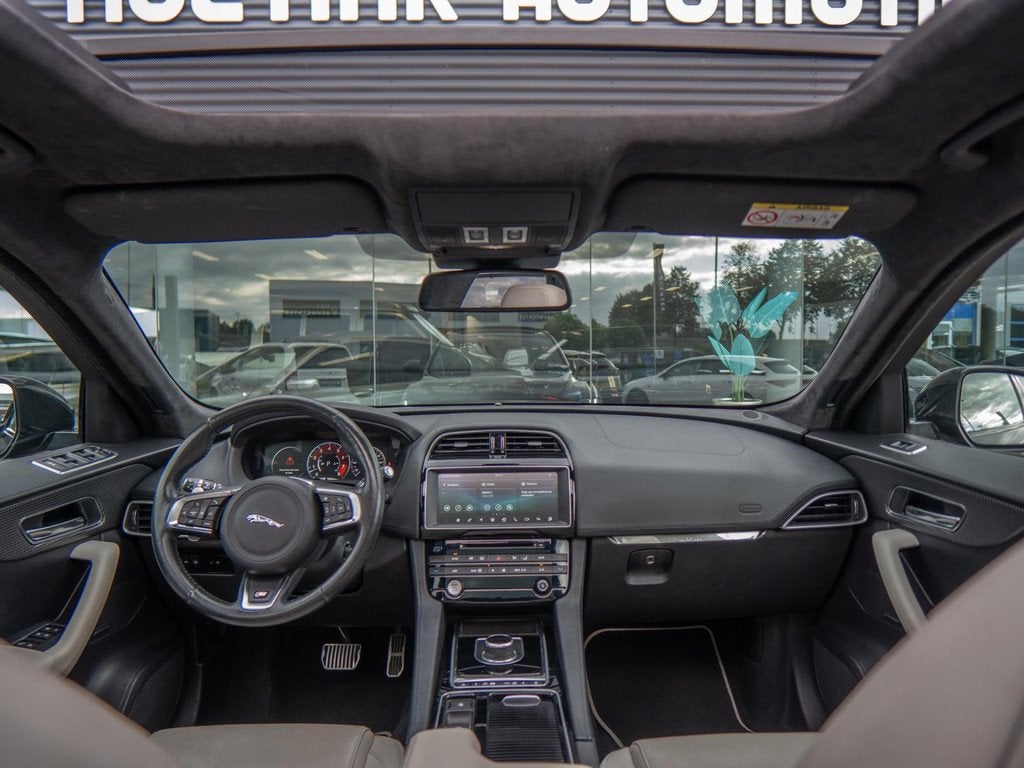 Jaguar F-PACE 3.0 S First Edition AWD | Pano | Meridian | Me, Auto's, Jaguar, Automaat, Gebruikt, Bedrijf, Vierwielaandrijving