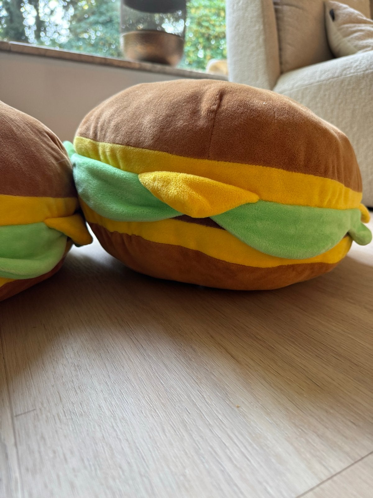 Leuke hamburger kussens (2 stuks), Huis en Inrichting, Woonaccessoires | Kussens, Ophalen, Overige merken, Meerkleurig, Rond