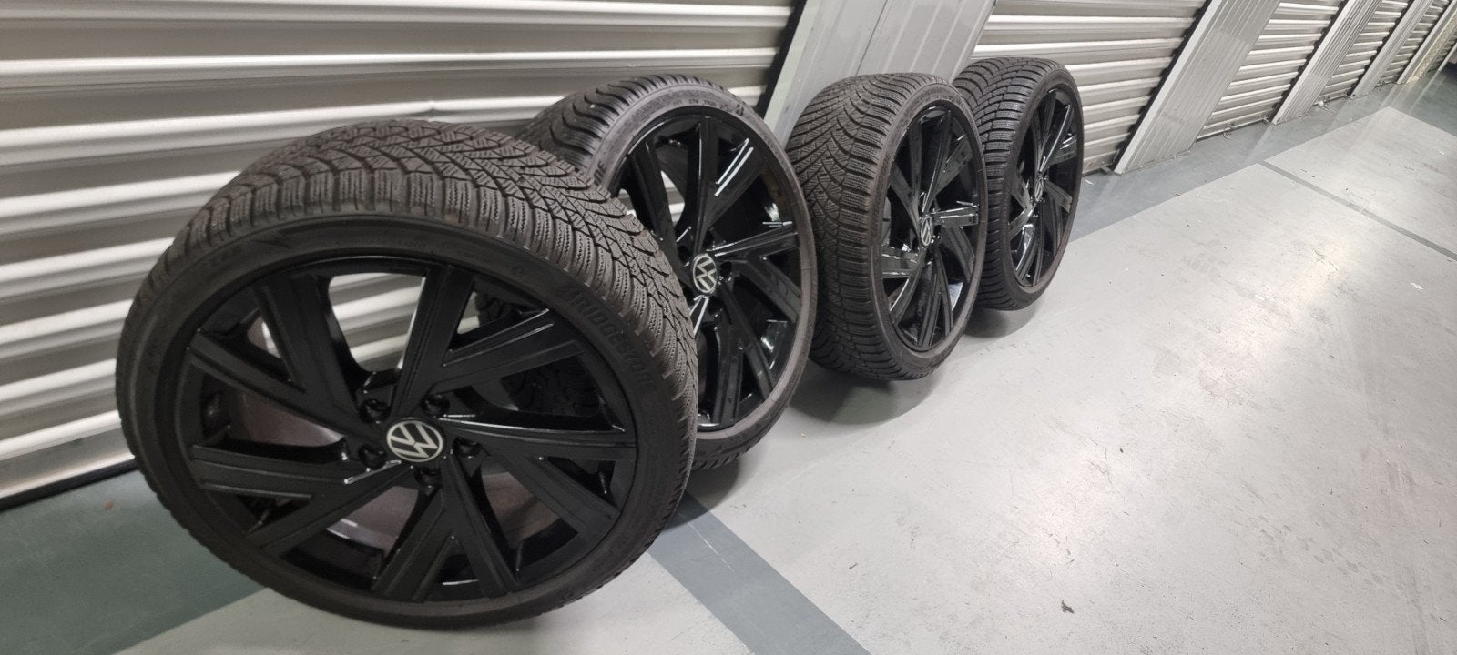 Volkswagen Bergamo 18 inch met winterbanden, orgineel!!, Ophalen of Verzenden, Gebruikt, Winterbanden, Banden en Velgen