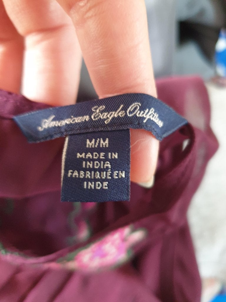 American Eagle shirt top M 38 40 plisse bordeaux, Maat 38/40 (M), Overige kleuren, Verzenden, Zo goed als nieuw