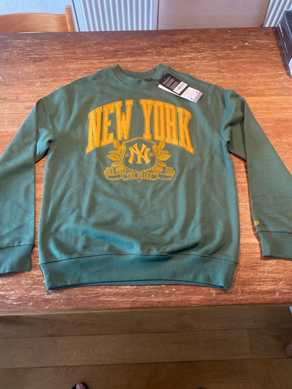 New Era New York Yankees sweater - Maat M, Kleding | Heren, Truien en Vesten, Nieuw, Maat 48/50 (M), Groen, Ophalen of Verzenden