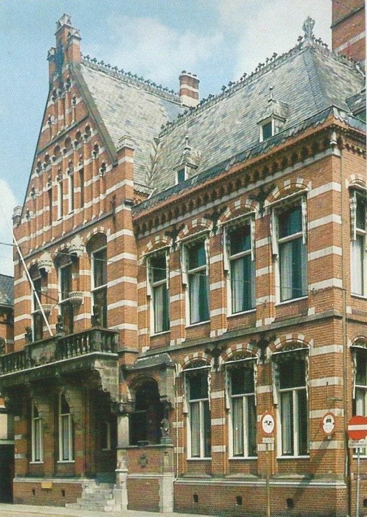 Ansichtkaart Stadhuis Winschoten (Groningen), Ophalen of Verzenden, 1980 tot heden, Ongelopen, Groningen