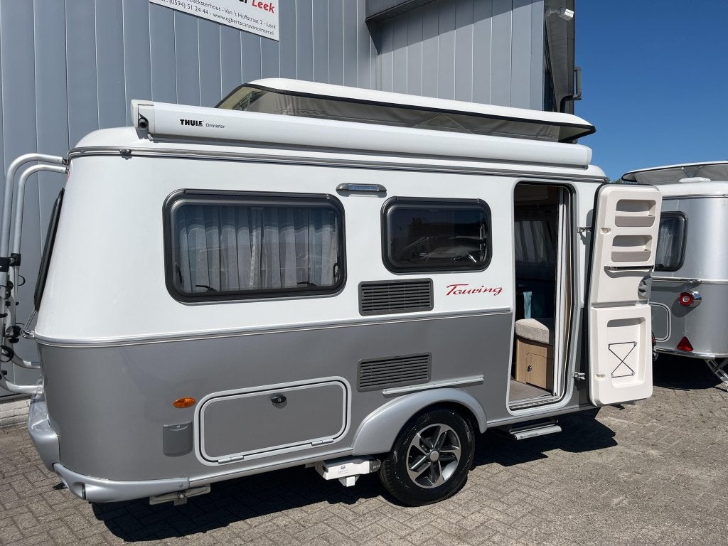 Eriba Triton 430 60 Edition Luifel/mover, Standaardzit, 4 tot 5 meter, Eriba, Dwarsbed