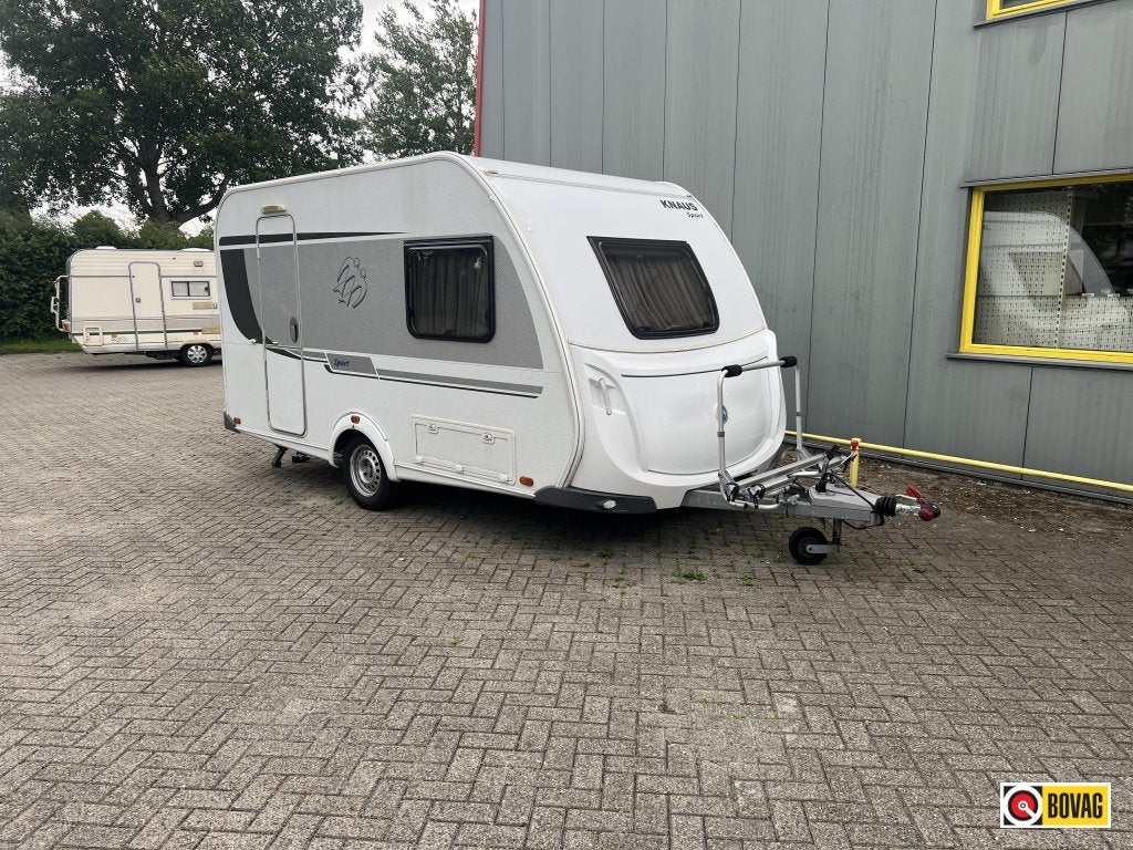 Knaus Sport 400 LB Luifel, fietsenrek, Standaardzit, Bedrijf, 4 tot 5 meter, Dwarsbed