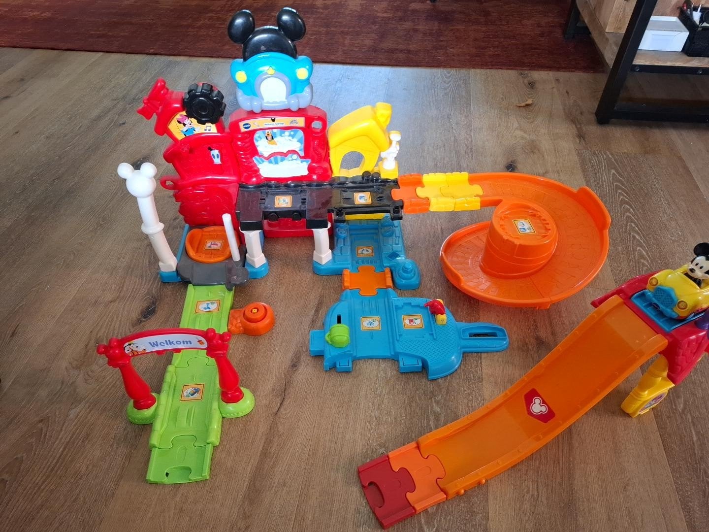 VTech Toet Toet Auto's Mickey Mouse grote speelset + auto, Ophalen of Verzenden, Gebruikt, 2 tot 4 jaar