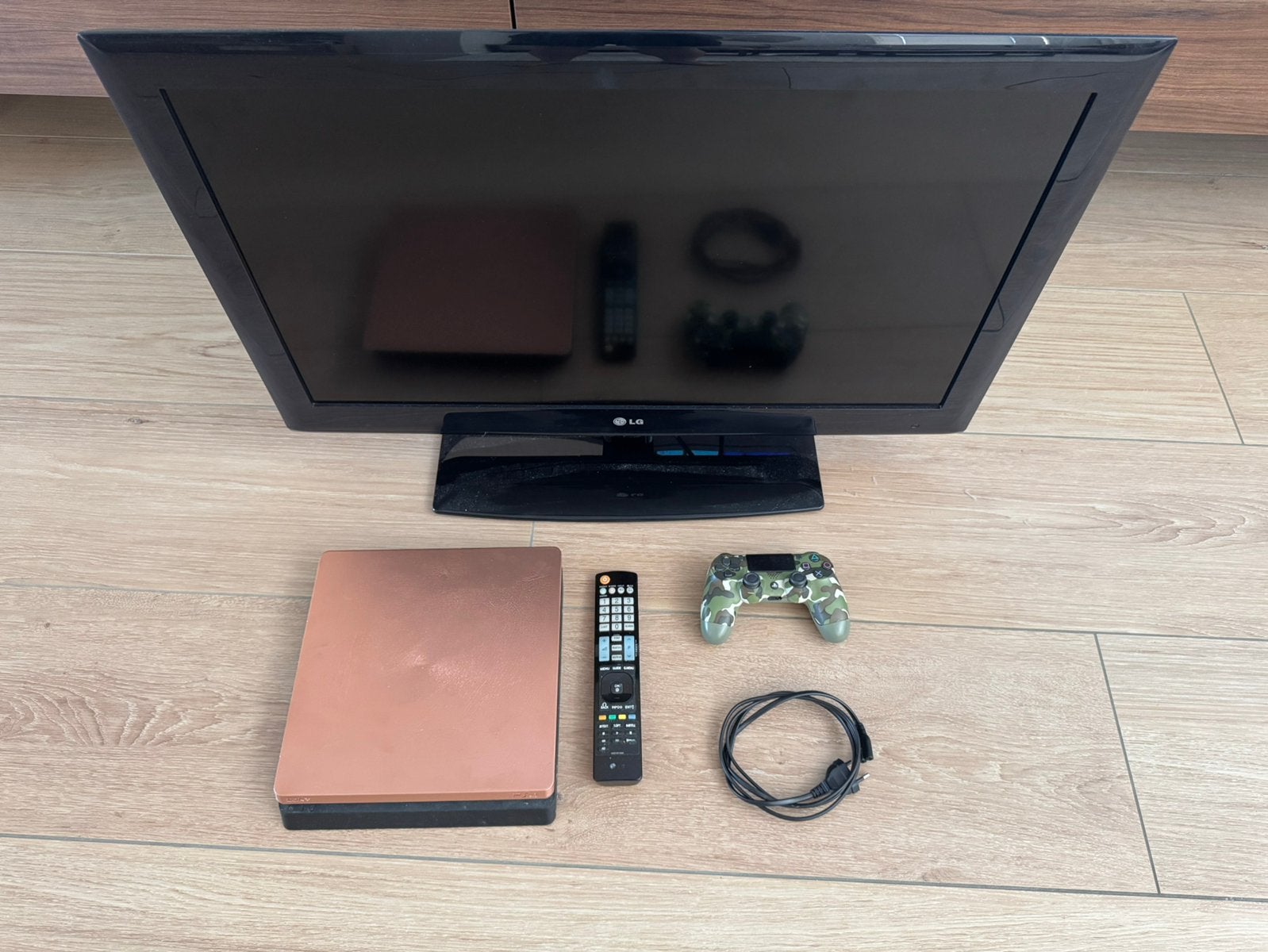 PlayStation 4 Slim 500GB + 32” LG TV – Complete Game Set, Ophalen, Met 1 controller, Slim, 500 GB