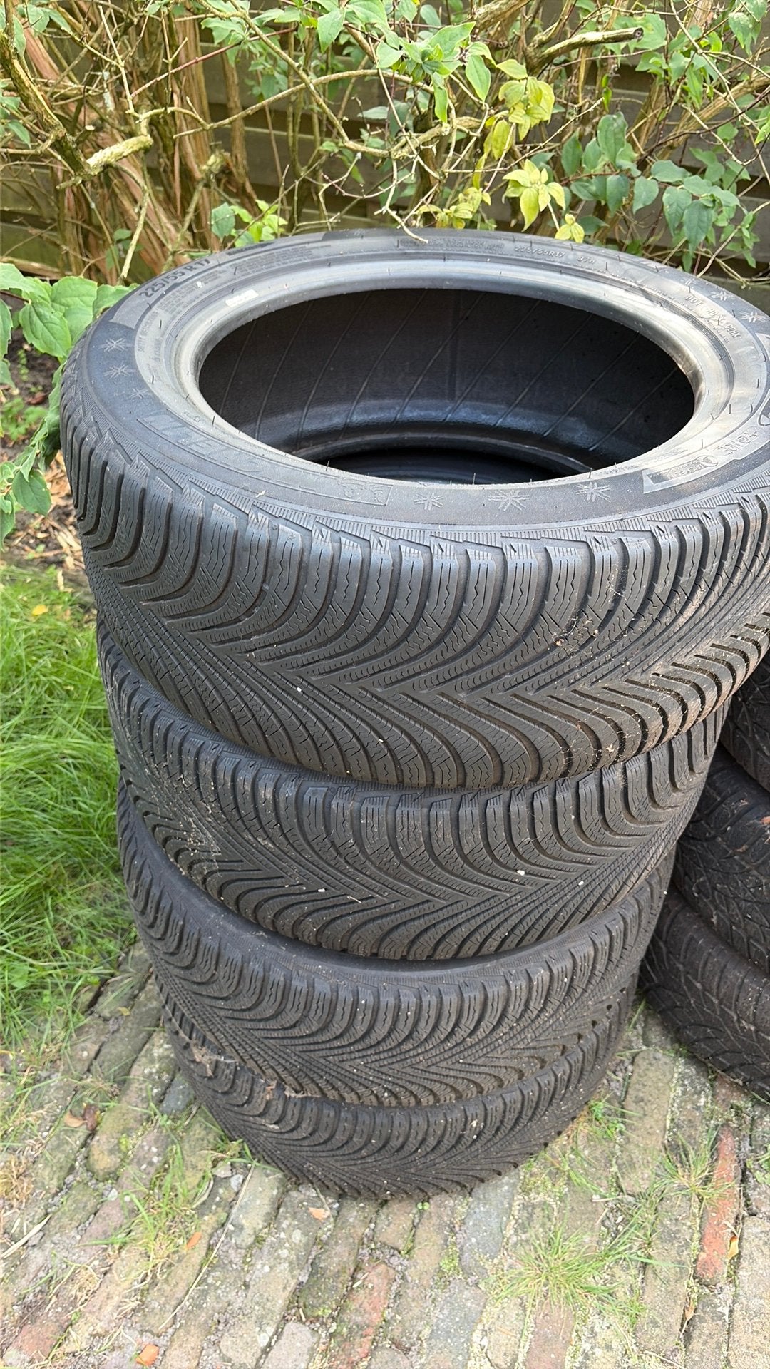 2 sets winterbanden 255/55 R17 Michelin Alpin 5 / Dunlop ROF, Ophalen, Gebruikt, 255 mm, 17 inch