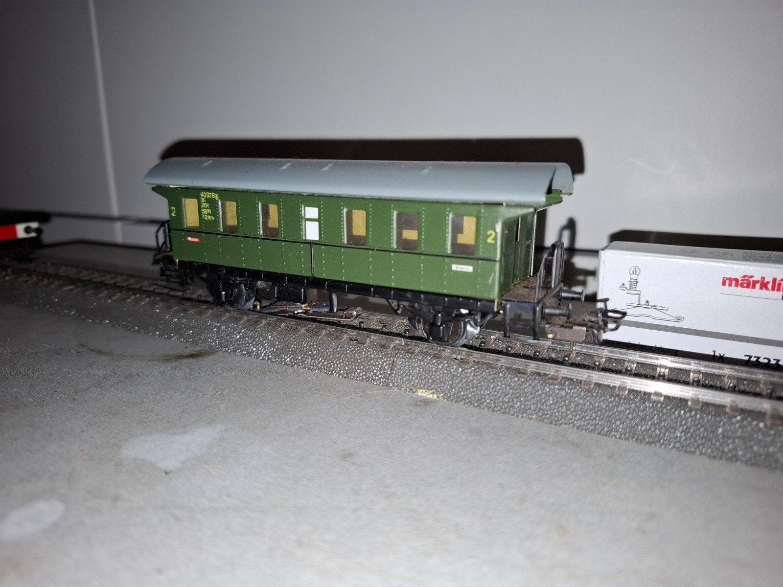 Märklin Wagon - Goed onderhouden met licht ingebouwd, Wisselstroom, Wagon, Ophalen of Verzenden, Zo goed als nieuw