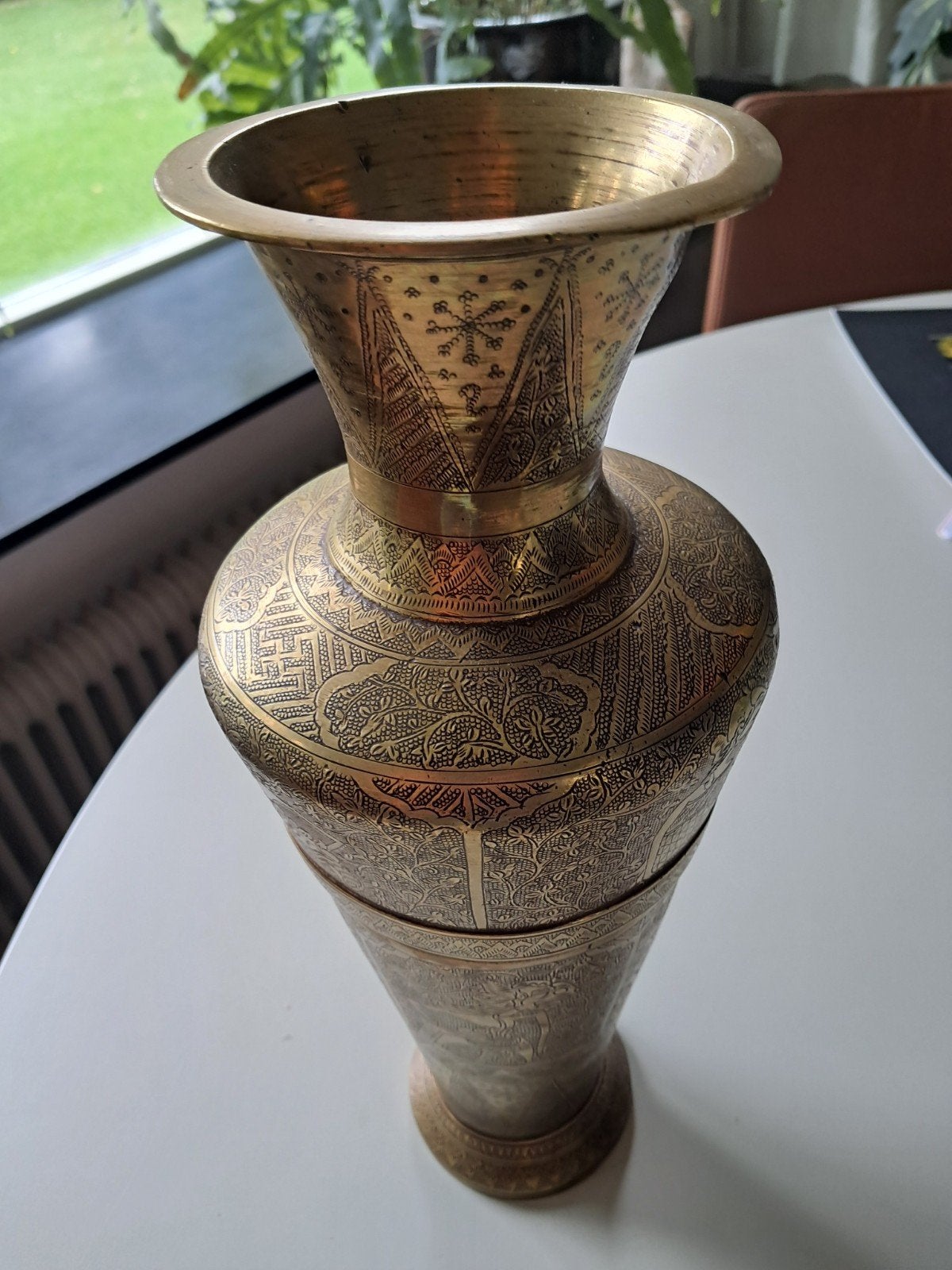 Javaanse koperen vaas handwerk met gravures, Antiek en Kunst, Antiek | Koper en Brons, Ophalen of Verzenden