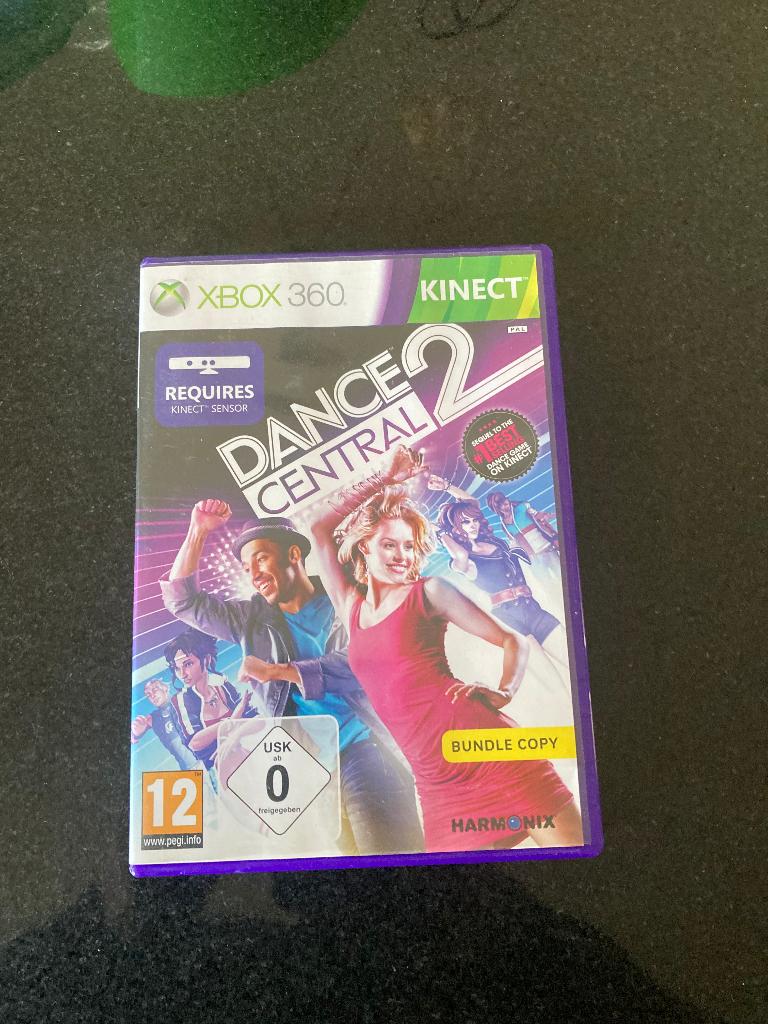 xbox 360 dance central 2, Ophalen of Verzenden, Zo goed als nieuw, 500 GB, Met 1 controller