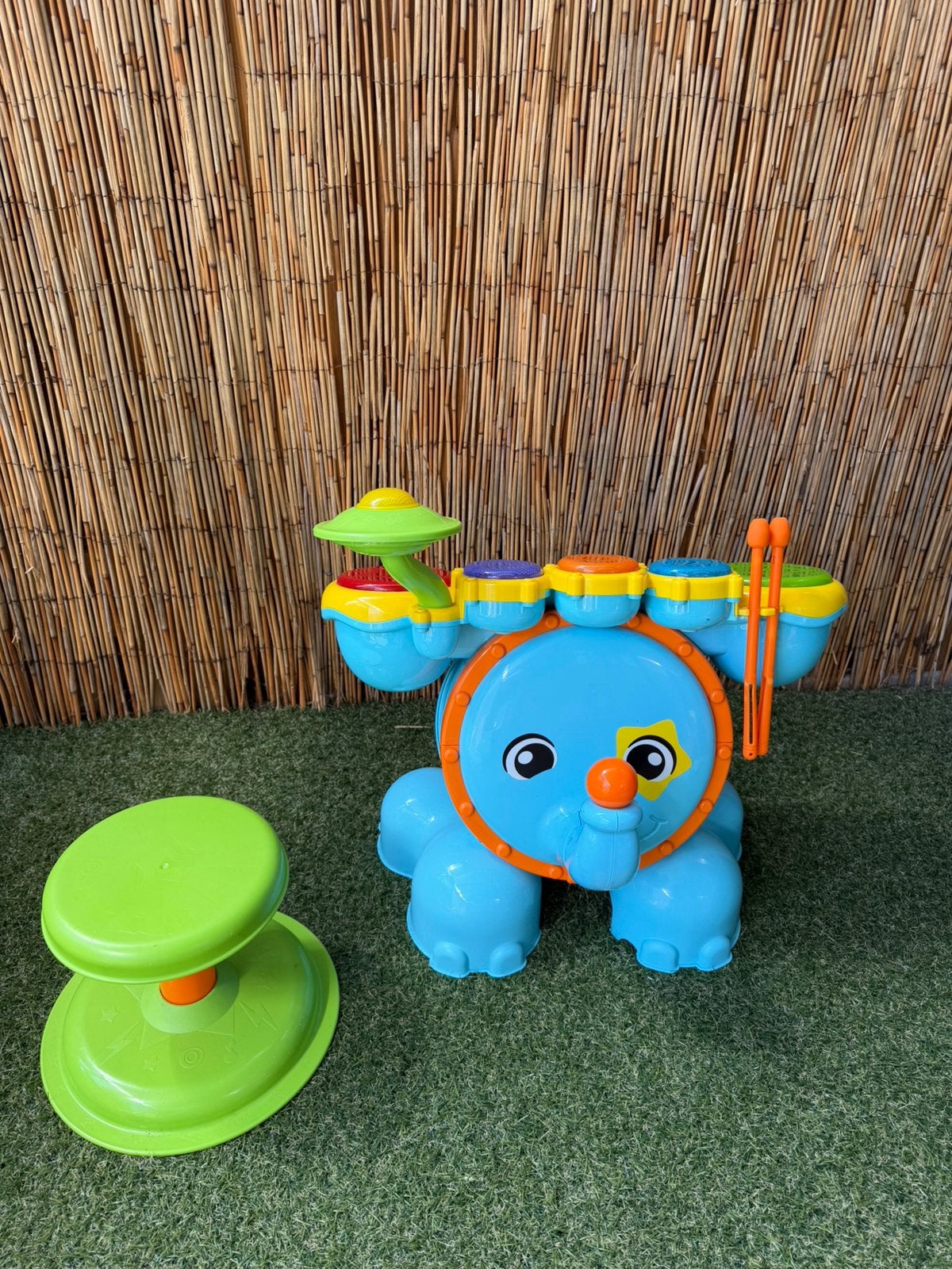 VTech Rock & Leer Drumstel met krukje en drumstokjes, Ophalen, Zo goed als nieuw, 6 maanden tot 2 jaar