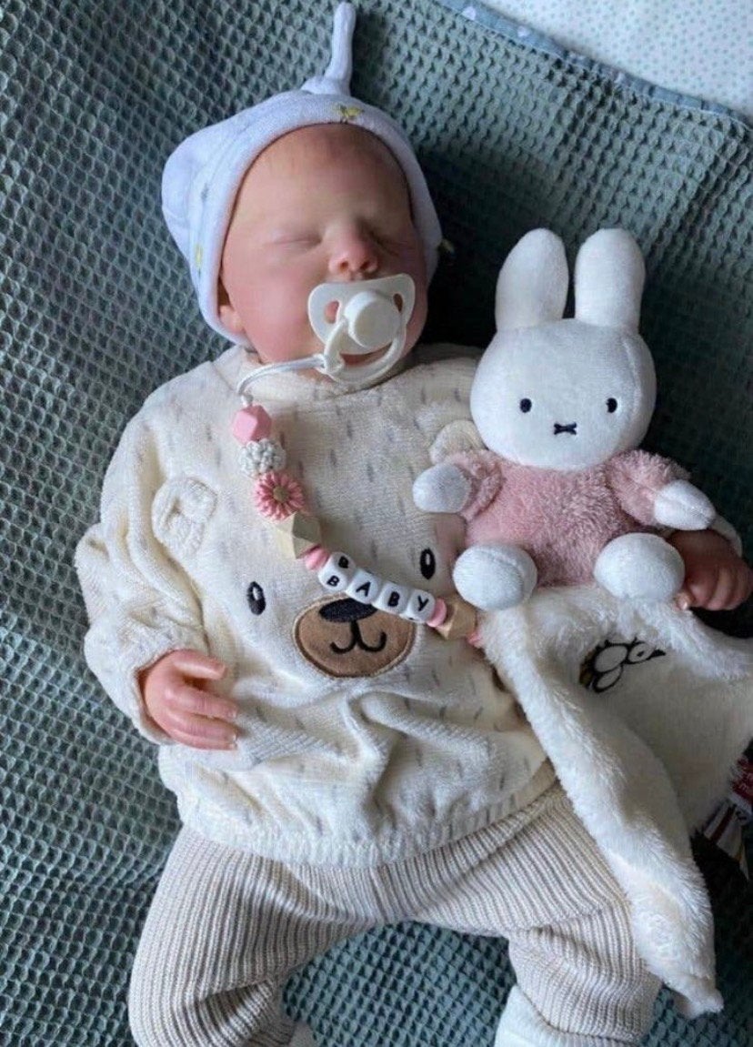 Realistisch Reborn baby meisje 🌷baby zwaar & levens echt 🌷, Verzamelen, Verzenden, Zo goed als nieuw, Babypop, Levensecht of Reborn