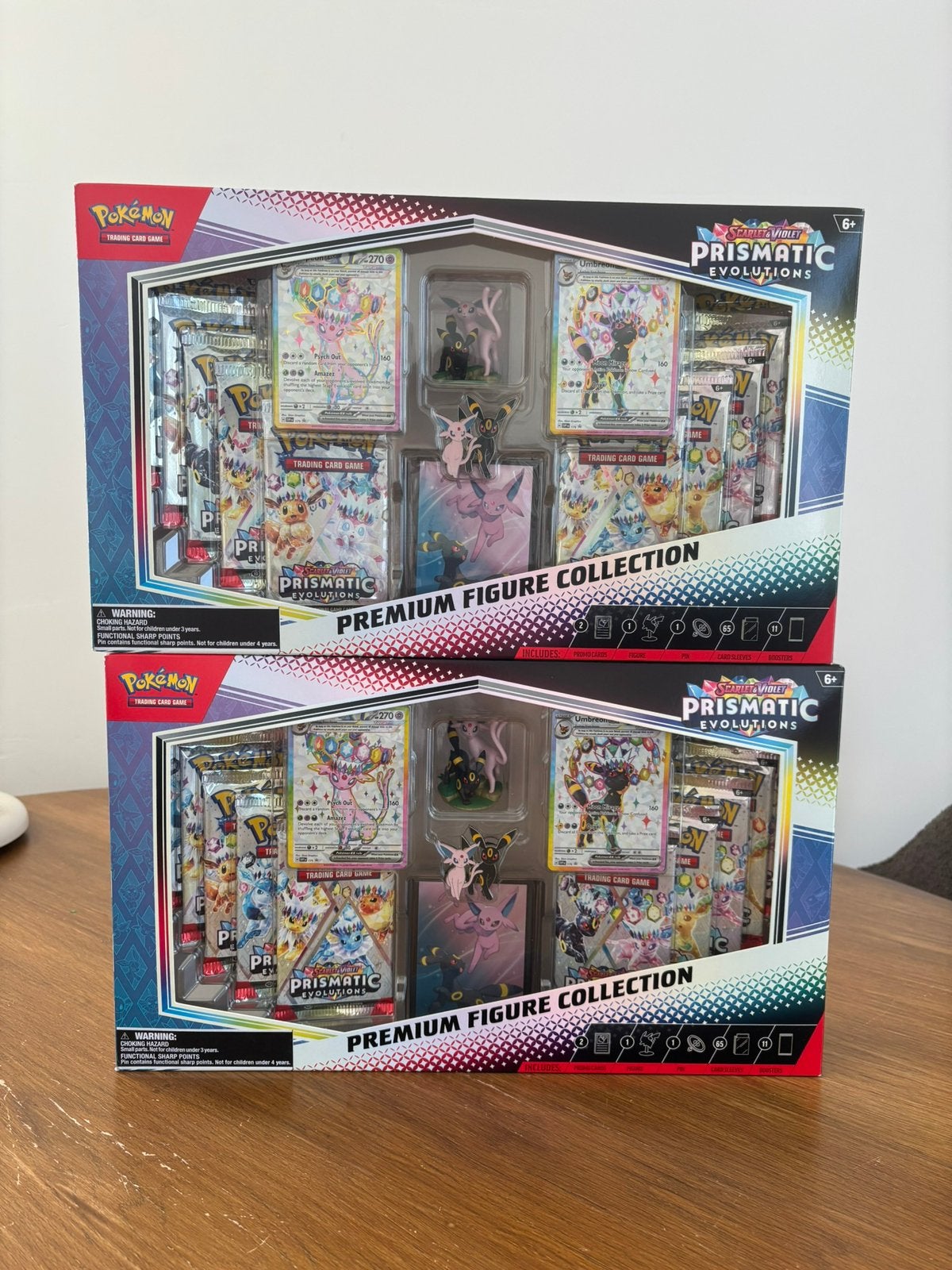 Pokemon prismatic evolutions figure collection box, Ophalen of Verzenden, Nieuw, Boosterbox, Foil