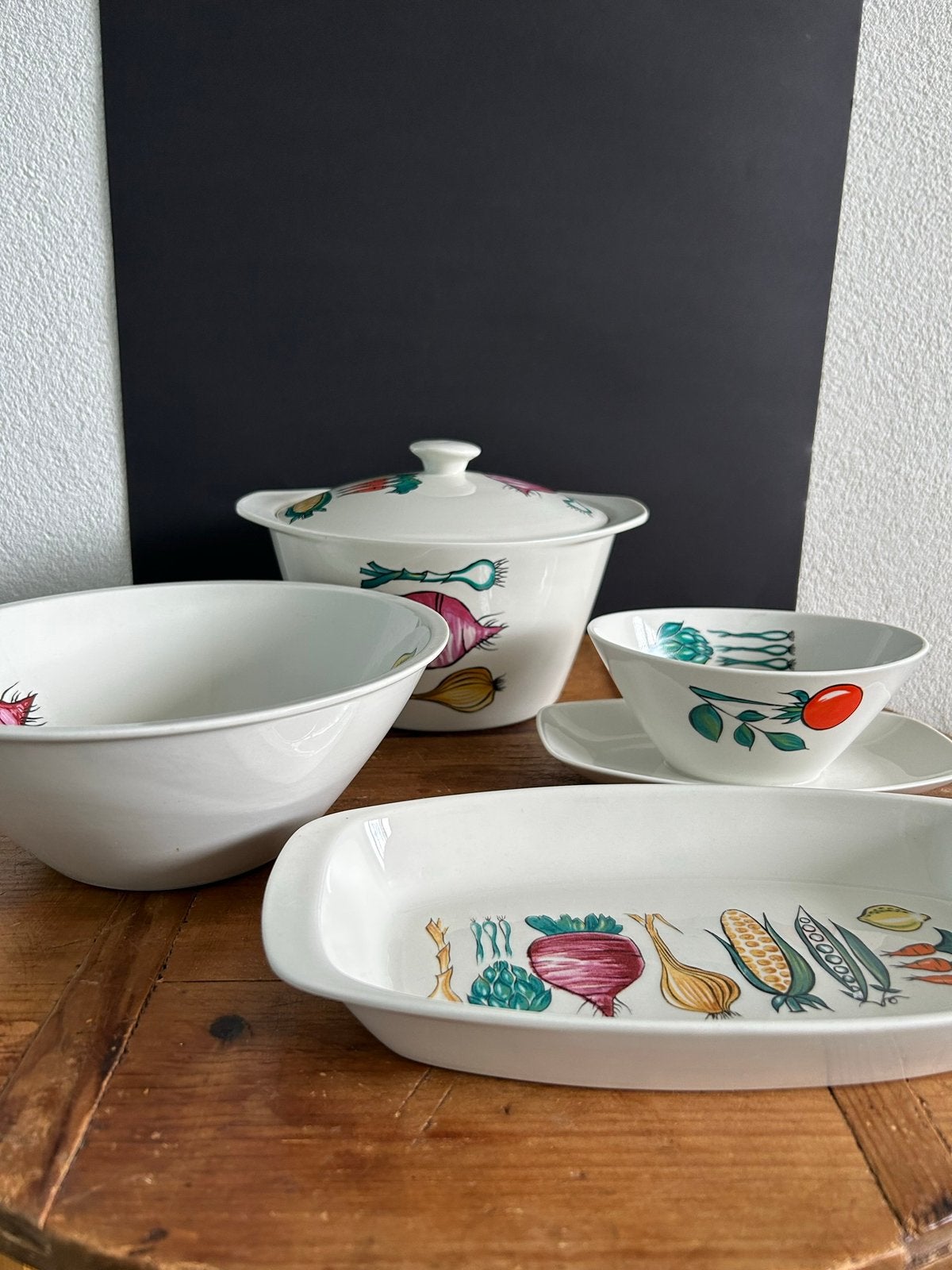 Villeroy&Boch Serviesgoed / Made in Luxembourg~Vintage, Ophalen of Verzenden, Overige stijlen, Porselein, Schaal of Schalen