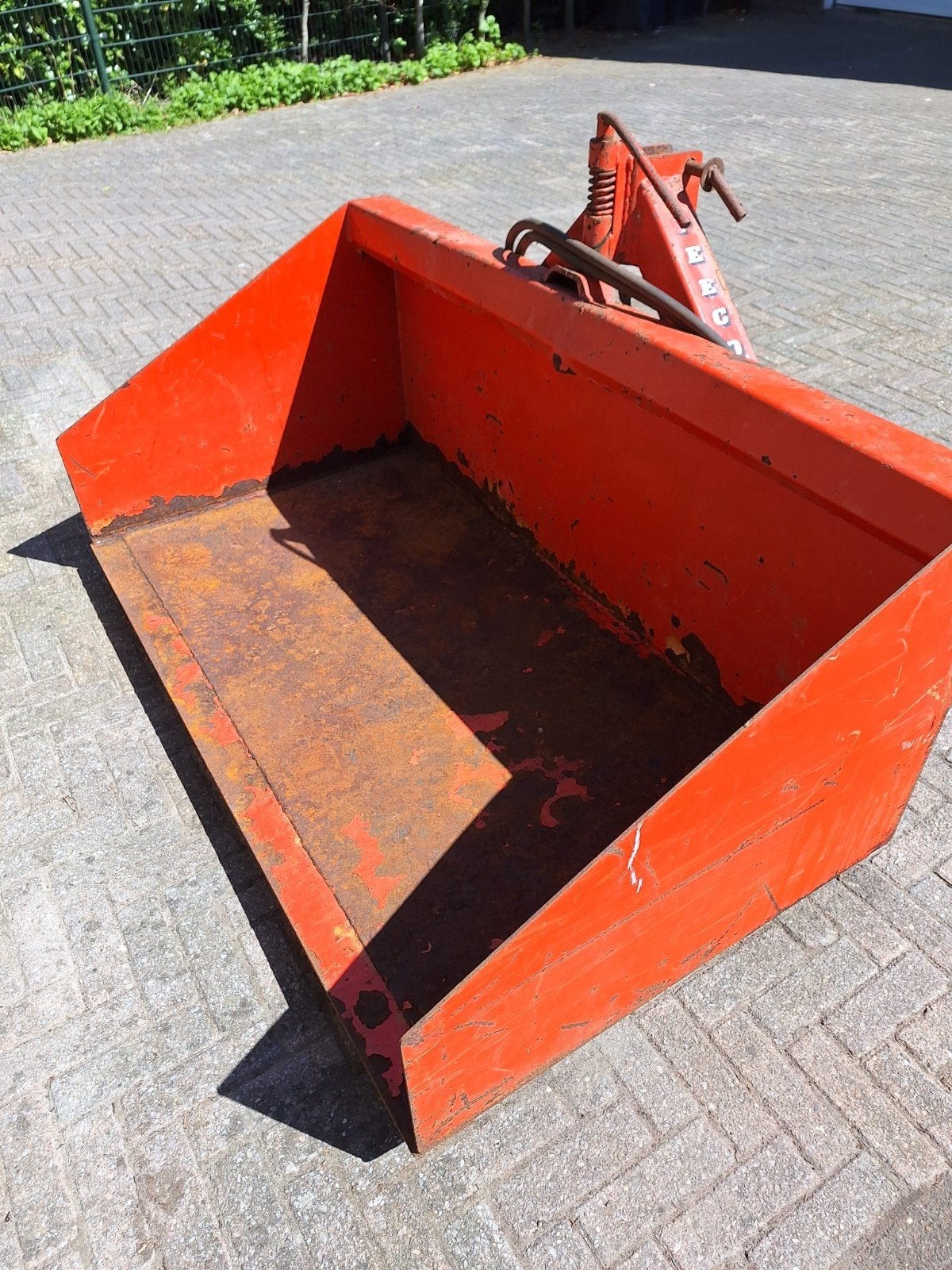 grondbakken hefmast en diverse tractor banden en onderdelen, Ophalen of Verzenden, Transport