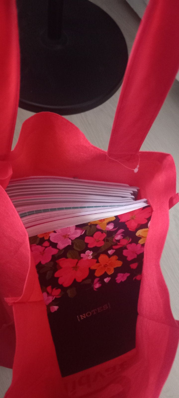 Tas met ruitjes en lijntjes schriften, Ophalen, Nieuw, A4