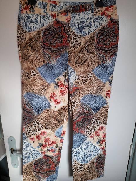 Broek mt46 Laura Kent, Kleding | Dames, Overige kleuren, Maat 46/48 (XL) of groter, Ophalen of Verzenden, Zo goed als nieuw